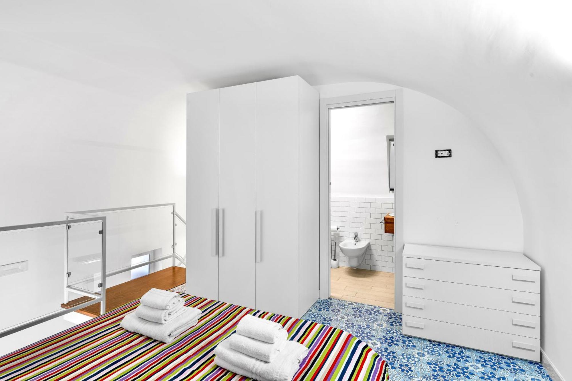 Luxe Minimal Duplex, Amalfi Coast - Airhome Vico Equense Dış mekan fotoğraf